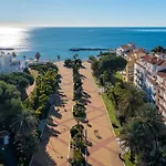 1 Bedroom In Andalucia Del Mar - Puerto Banus Marbella