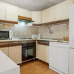 1 Bedroom In Andalucia Del Mar - Puerto Banus Lejlighed