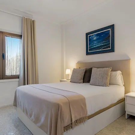 1 Bedroom In Andalucia Del Mar - Puerto Banus * マルベーリャ