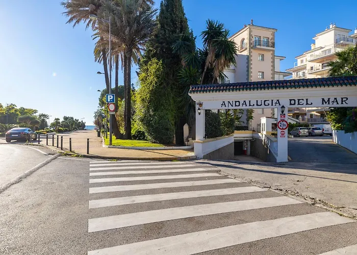 1 Bedroom In Andalucía Del Mar - Puerto Banús