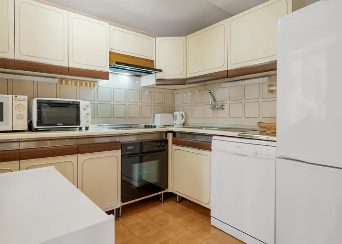 1 Bedroom In Andalucía Del Mar - Puerto Banús Apartamento