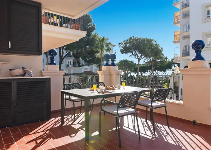 1 Bedroom In Andalucía Del Mar - Puerto Banús * Marbella