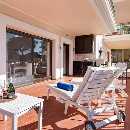 Apartment 1 Bedroom In Andalucia Del Mar - Puerto Banus