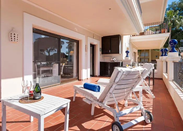 Apartment 1 Bedroom In Andalucia Del Mar - Puerto Banus